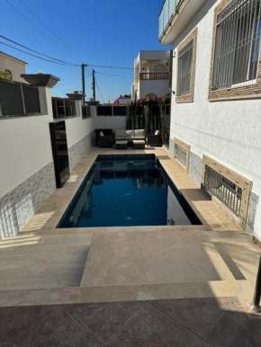 Villa Parfum d'Agadir - PIscine privée - Spacieuse et Concfortable - Parking - Vue mer - Ambiance familliale